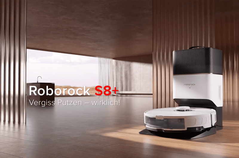 Станция самоочистки Roborock S8+ измеряется линейкой.